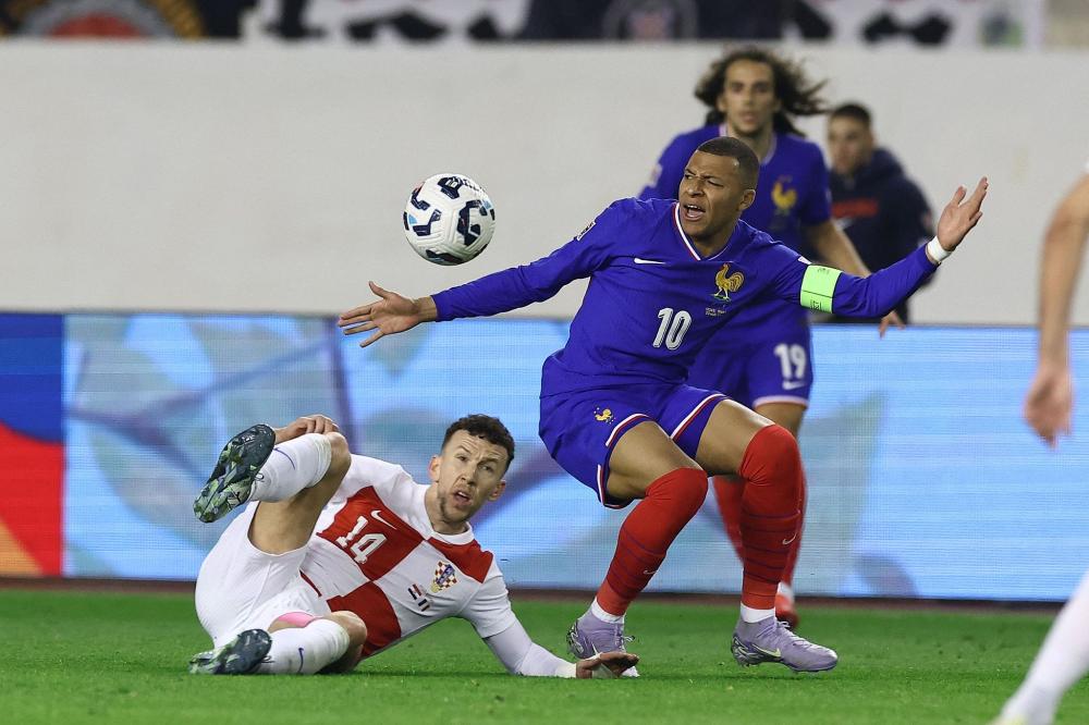 埃尔坎：斯帕莱蒂拥有经验，他必须带领尤文赢球